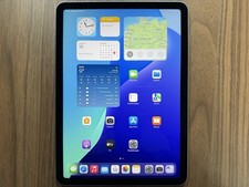 Apple iPad Air 4. Gen 64GB, 10,9 Zoll - Sky Blau *Teildefekt*