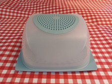 Tupperware  * Käse Max * Käsemax * hellblau