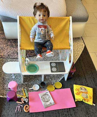 Baby born weekend - born,