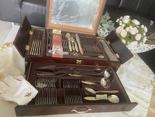 72- teiliges „Swiss Home“  Besteck Set für 12 Personen, 18/10 Edelstahl ￼