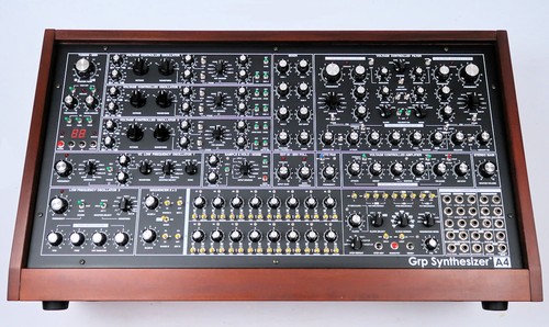 Grp synthesizer analoger - grp, a4