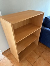Tolles Regal in heller Buche