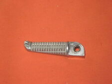 Yamaha YZF-R6 YZF R6 R 6 Soziusfußraste Beifahrerfußraste Fußraste hinten rechts