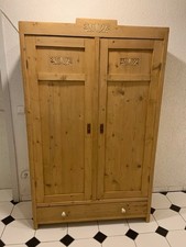 Alter Weichholz Bauernschrank