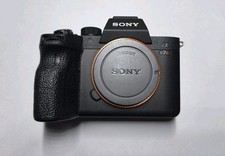 Sony A7R IV 61,0MP Spiegellose Systemkamera - Schwarz  (ILCE7-RM4A) Top