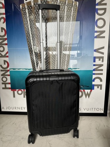 Rimowa essential sleeve cabin - rimowa,