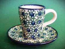 Dickwandige Espressotasse mit Untertasse, ähnl. wie Bunzlauer