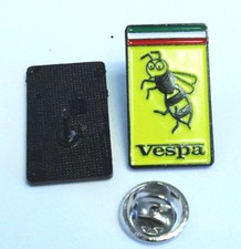 VESPA WASP EMBLEM PIN (MBA 580)
