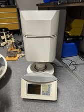 Dentsply Multimat Touch & Press Keramikbrenn- und Pressofen mit Pumpe