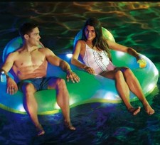 Summer Waves Aufblasbares