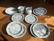 Winterling Porzellan Set / Weinlaub Efeu / 10 x Frühstücksteller + 2 x Sauciere 