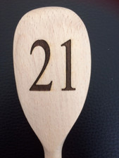 Tischnummer gravierte Holzlöffel - für Hochzeiten Restaurants, Kneipen, Bars #1-25