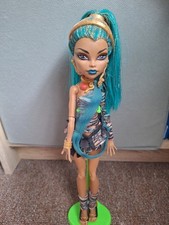 Monster High Puppe Nefera de Nile Basic