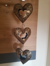 Vintage Herz-Hängeleuchte aus Metall  mit 3 Herzen Lichter Deko ornamentverziert