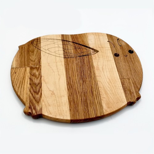 Schneidebrett aus holz biene - schneidebrett,