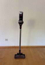 Invictus X9 Akku-Staubsauger mit HEPA-Filter, Zubehör und OVP