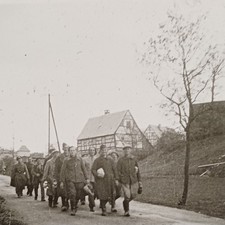 Soldaten in Uniform und