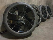 Volvo XC40 recharge Black Edition Felgen Winterreifen 20 Zoll 32410864 32410865