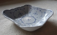 Porzelanschüssel quadratisch, Strohblumen blau, Porzellanfabrik Rauenstein