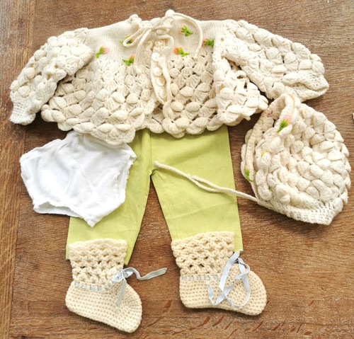Hübsches altes puppenoutfit - hübsches,