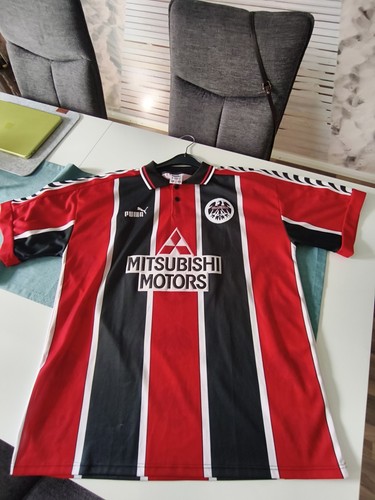 Eintracht frankfurt trikot - eintracht,