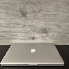 Apple MacBook Pro 15" (Ende 2011) – i7-2675QM 2,2GHz | 8GB RAM | Kein SSD
