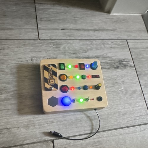 Montessori busy board holz mit - montessori,