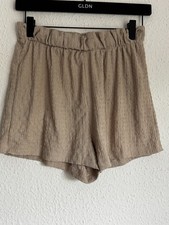 H&m shorts S / 36 / 8·Very