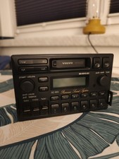 VOLVO CAR RADIO WITH CASSETTE