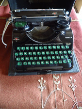GROMA - Modell N,  mechanische Schreibmaschine, VEB Markersdorf/Chemnitztal TOLL