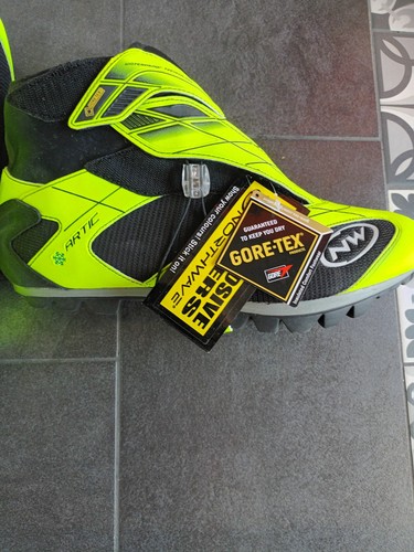 Fahrradschuhe von - gr.49,