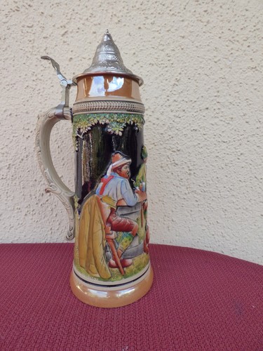 Großer bierkrug zinndeckel - bierkrug,