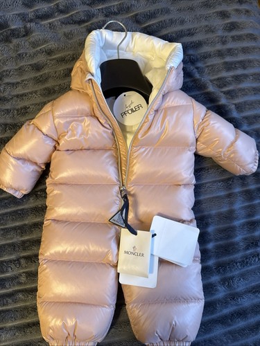 Schneeanzug von moncler rosa - schneeanzug,