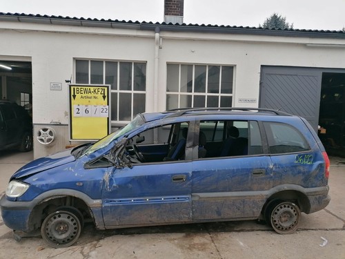 Schlachtfest opel zafira a - schlachtfest/,