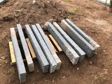 9 Granit Palisaden in hellgrau 1,50m hoch, 10cm tief, 25 cm breit 