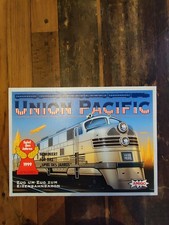 H031: "UNION PACIFIC" Zug um
