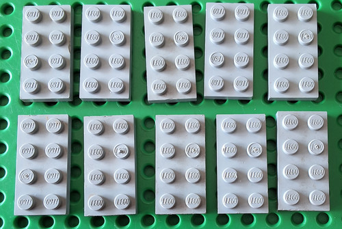 Lego platte 2x4 alt - x,