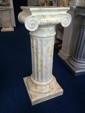 Säule Mäander Style