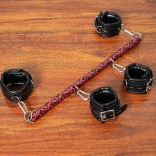 BDSM Fetisch Spreizbalken