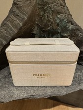 Chanel Beauté Tasche Bag