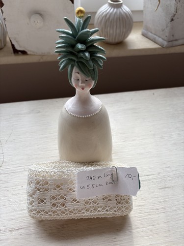 Alte spitze borte geklöppelt - alte, spitze,