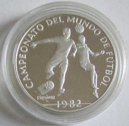 Panama balboas 1982 - 10,