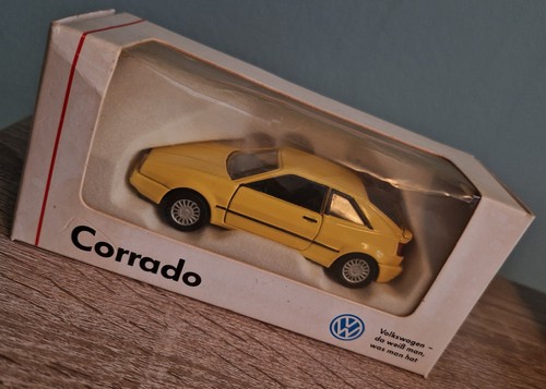 Corrado gelb schabak 43 - gelb,