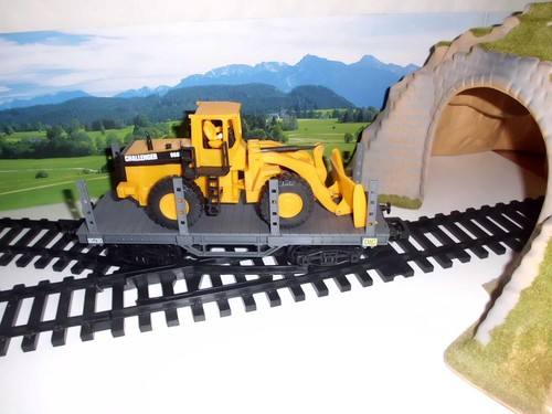 Rungenwagen mit radlader spur - mit,