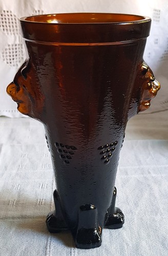 Bernsteinfarbenes pressglas - bernsteinfarbenes,