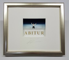 Volker Kühn - Original 3D Objekt "Hurra geschafft!" handsigniert, Museumsglas