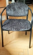 Einzelstück: Original Thonet Polsterstuhl, schwarzes Bugholz, Unikat