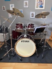 Tama Superstar Classic Kit 22 PGGP Inkl. Hocker , Becken , Übungspads , Stöcke