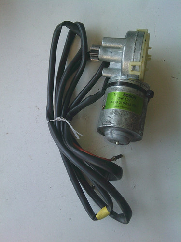 Neuer org mercedes - org., motor