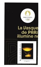 Frankreich France  Paris 2024 Olympische Spiele Paralympics Olympisches Feuer l